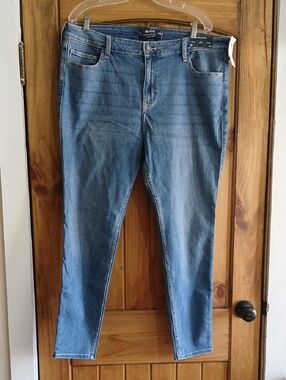 Hollister Super Skinny Stretch Jeans - 20R